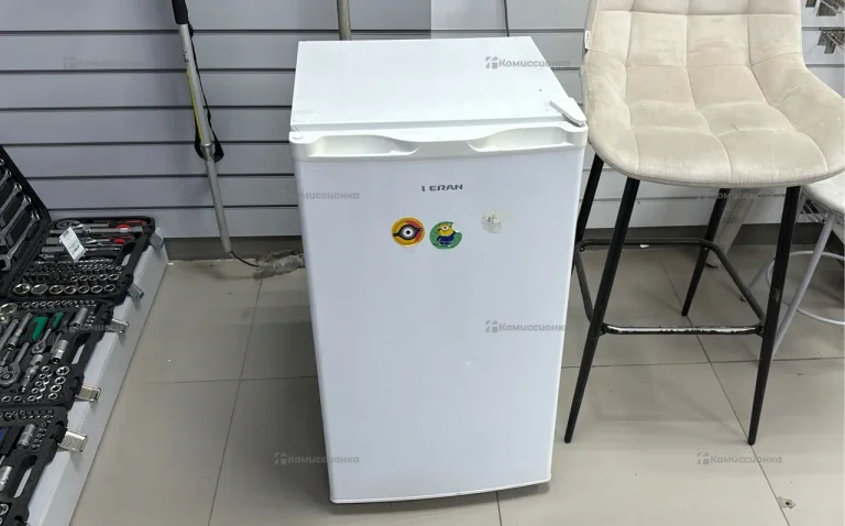 Холодильник Leran 120см