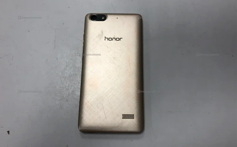 Honor 4с 2/8 ГБ