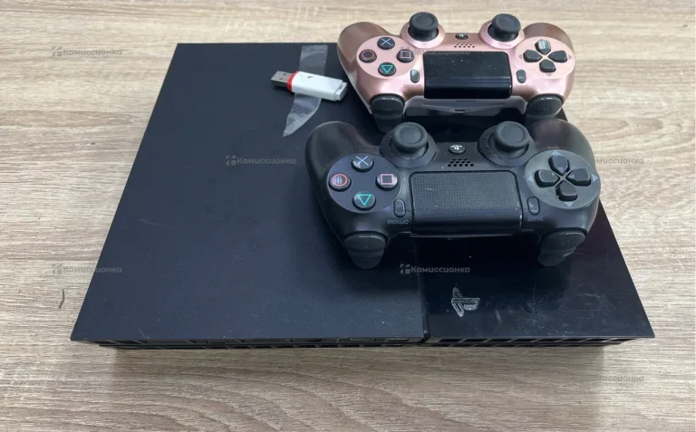 Приставка  Ps4 Fat 500GB