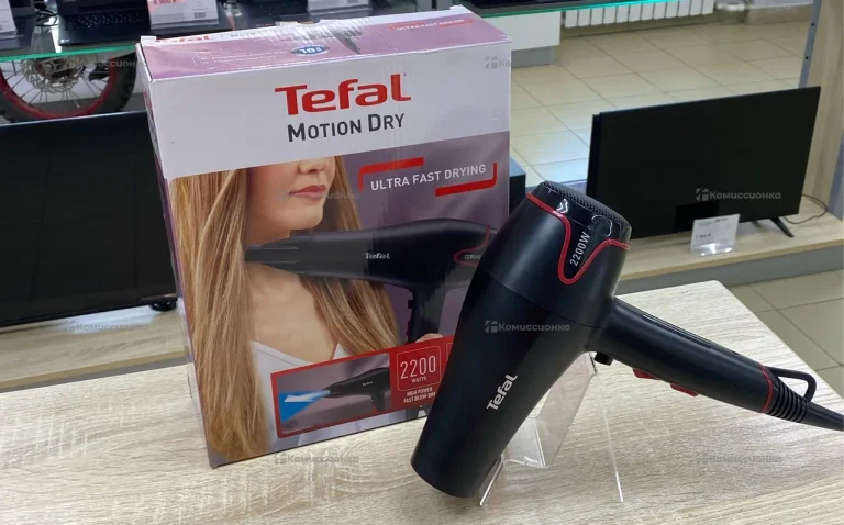Фен Tefal HV5700