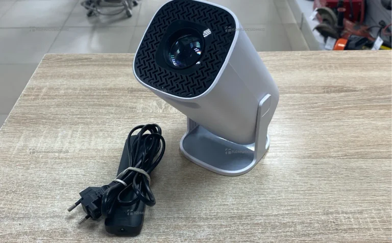 Проектор  projector