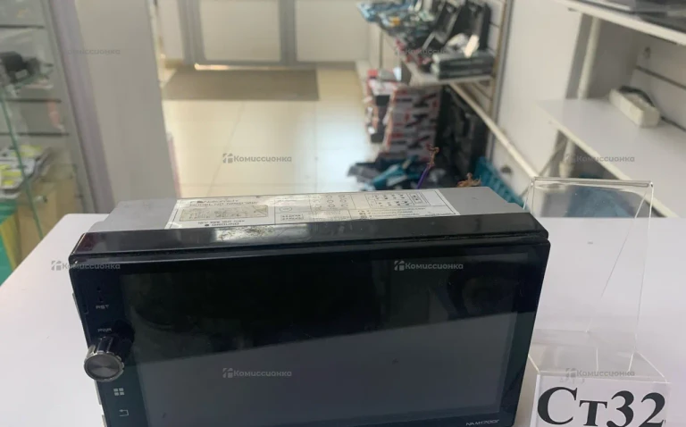 Автомагнитола  Nakamichi NAM1700r