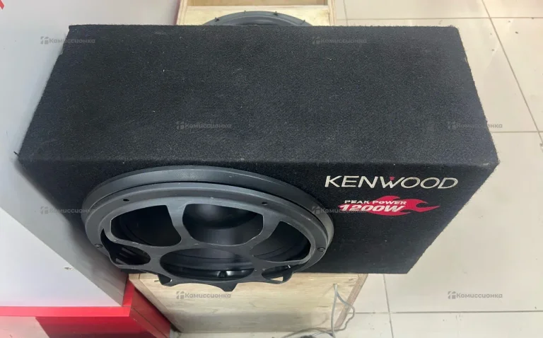Сабвуфер  Kenwood 1200w