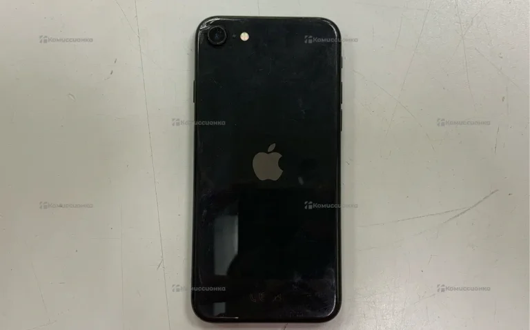 Apple iPhone SE (2020) 64 ГБ