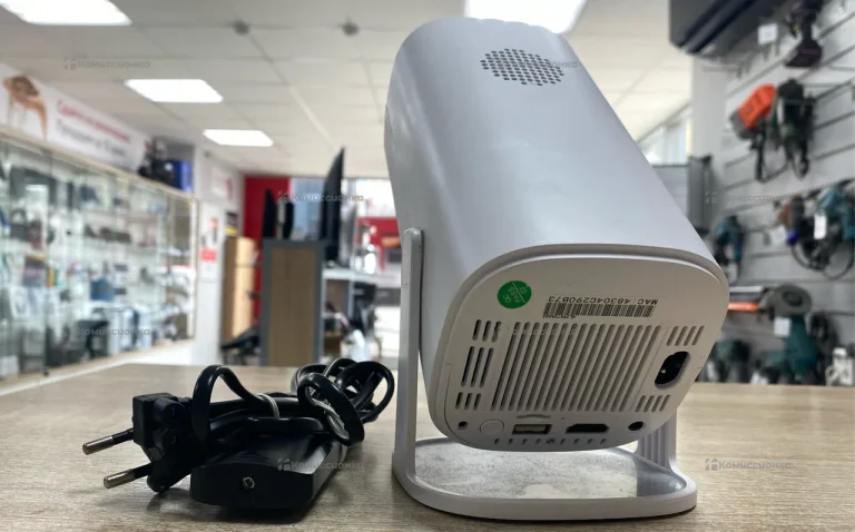 Проектор  projector