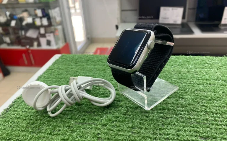 Часы  Apple Watch 3 42mm
