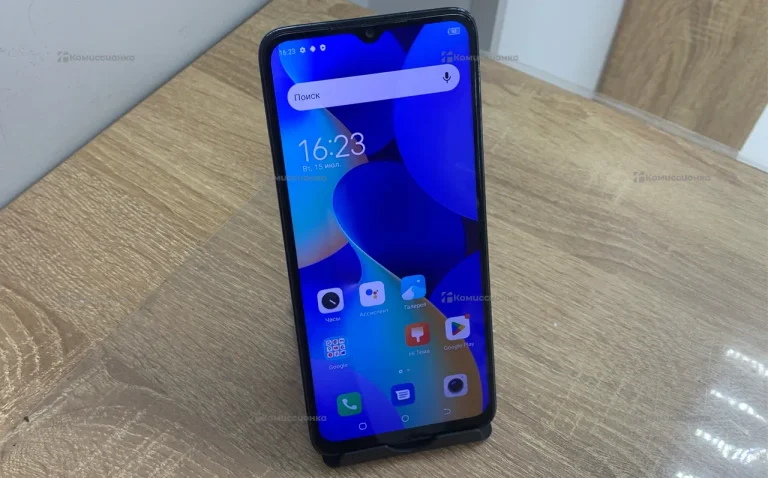 Tecno Spark 10C 4/64 ГБ
