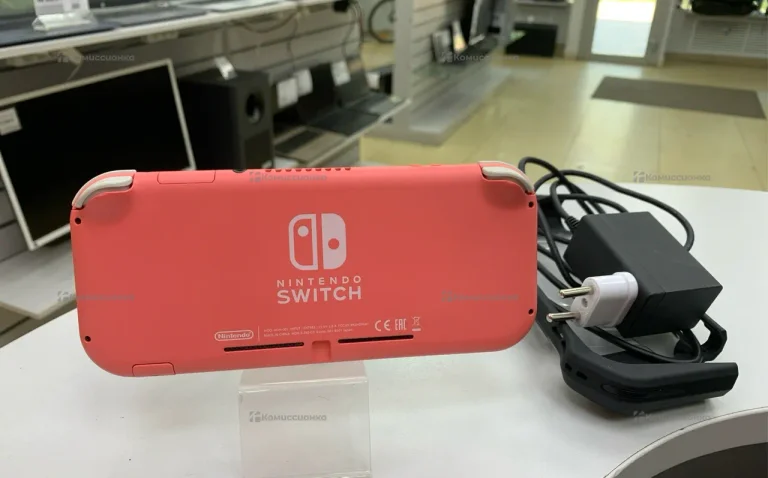 Приставка Nintendo switch lite прошитый