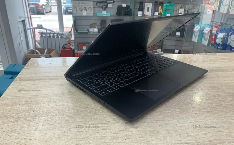 Ноутбук Dream machines (i7-10750/ RTX 3060)