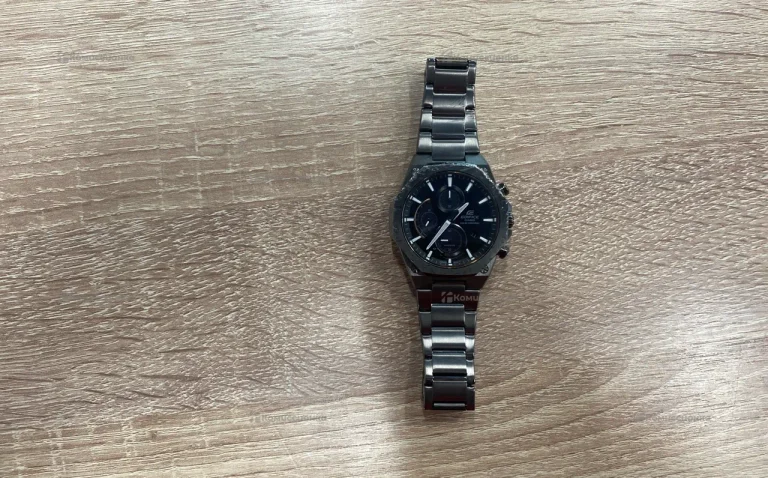 Часы  Casio edifice Efs-s570