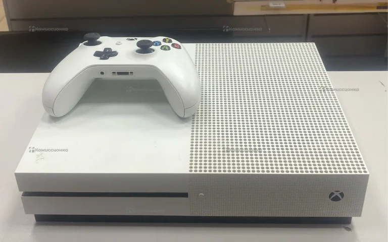 Приставка Xbox One S 500 ГБ