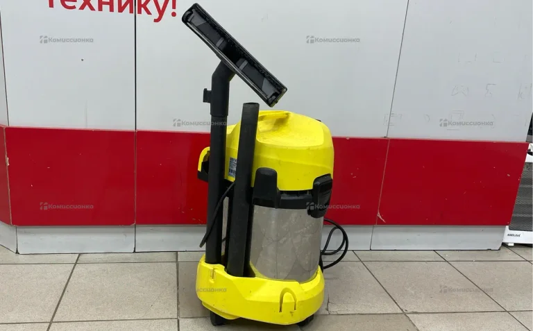 Пылесос  Karcher WD 3 Premium