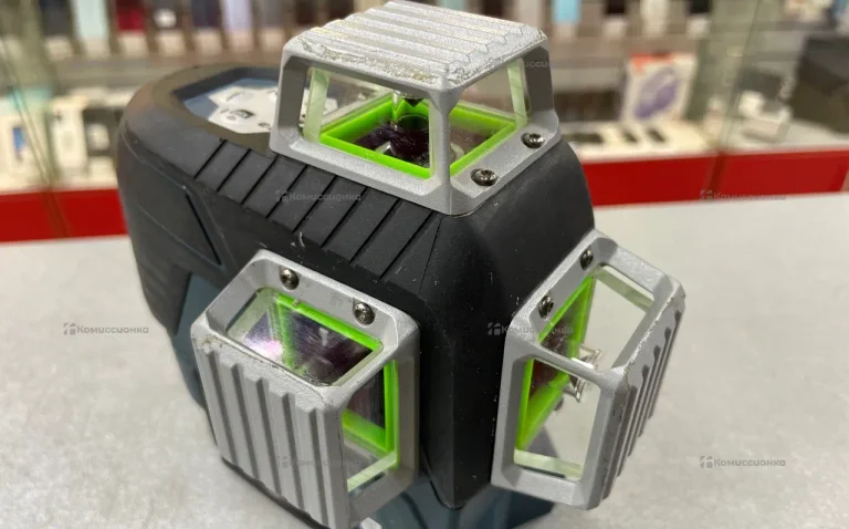 лазерный нивелир Bosch gll3-330cg